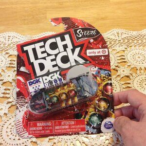 Tech Deck DGK Steeze Spin Master Series Fingerboard  Toy, Collectible